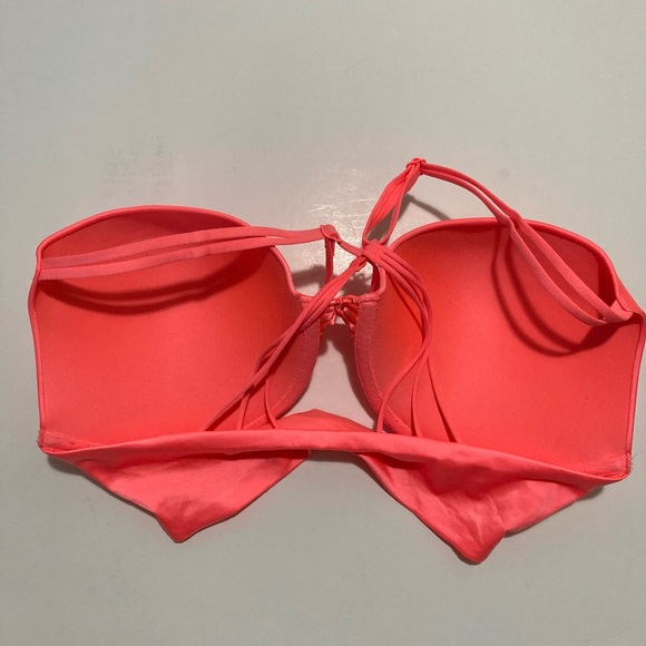 Victoria’s Secret very sexy push up 34DD - Picture 3 of 5